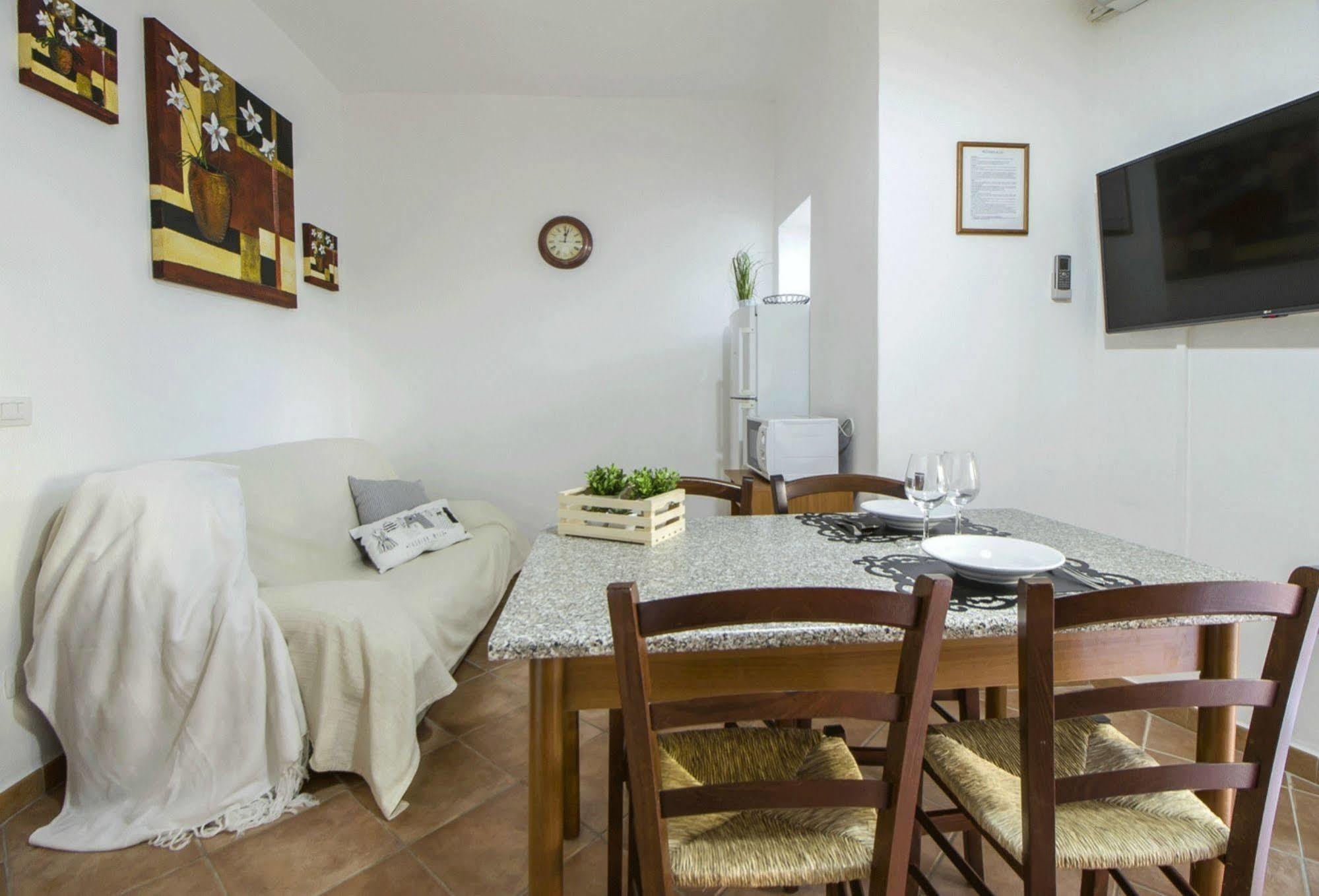 Appartement Casa Vacanze Cau - Viale Europa à Alghero Extérieur photo