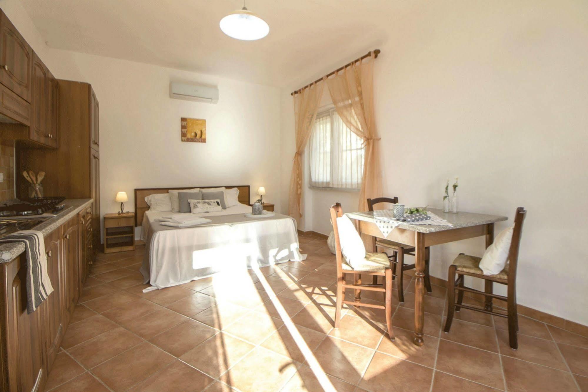 Appartement Casa Vacanze Cau - Viale Europa à Alghero Extérieur photo